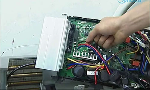 枣强美的空调电话是多少